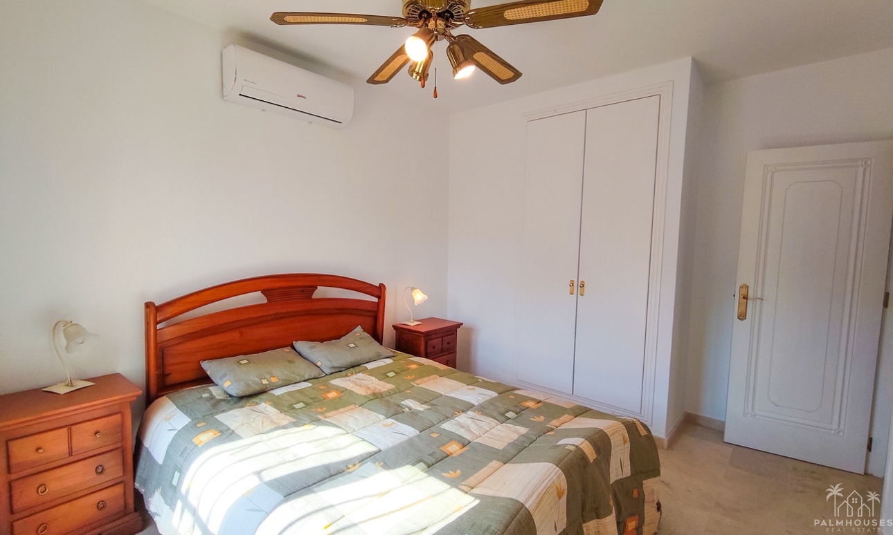 Resale - Villa - Villamartin - Costa Blanca