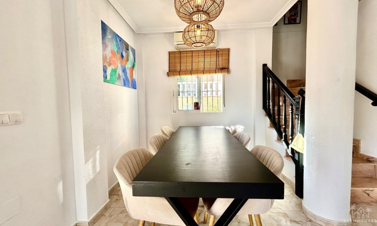 Resale - Villa - Villamartin - Costa Blanca
