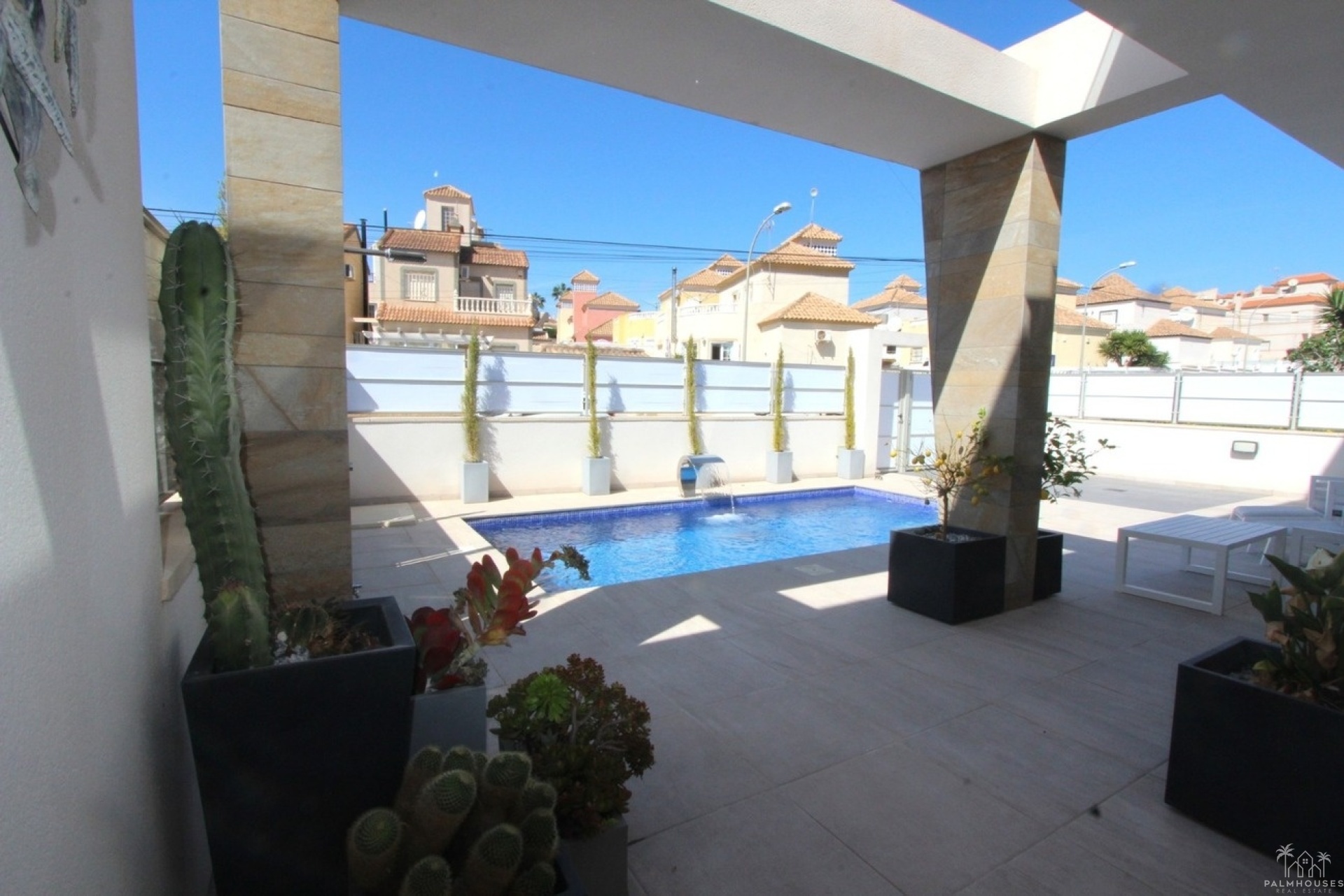 Resale - Villa - Villamartin - El Galan