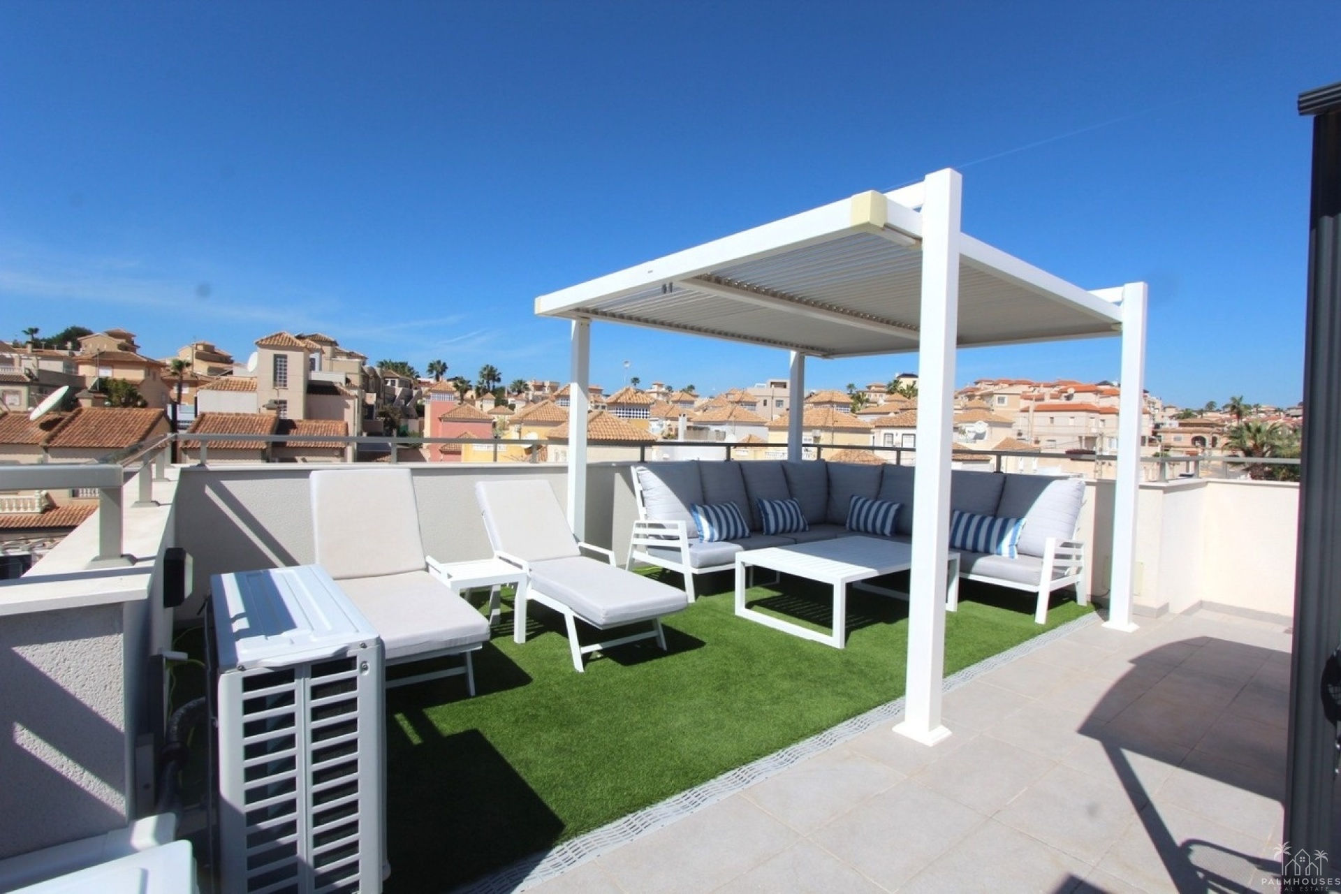 Resale - Villa - Villamartin - El Galan