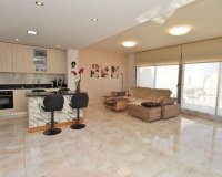 Resale - Villa - Villamartin