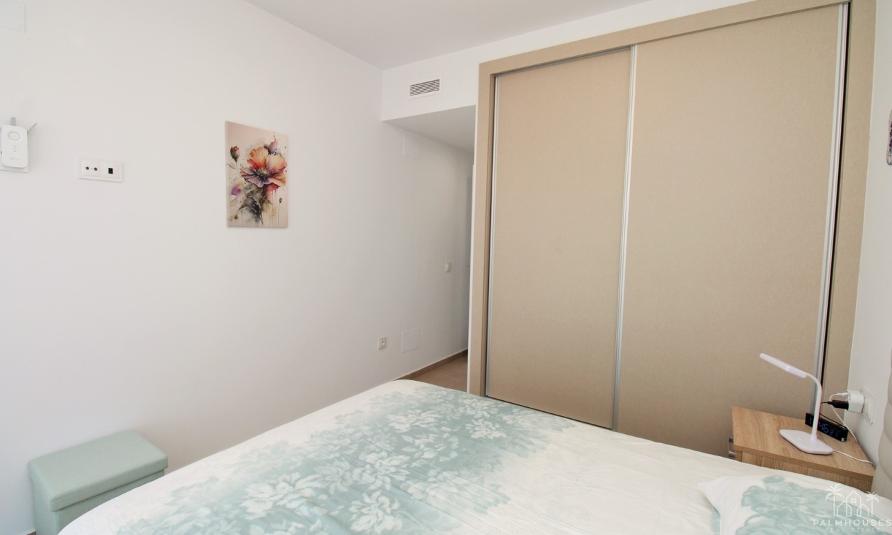 Resale - Villa - Villamartin
