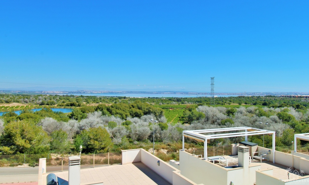 Resale - Villa - Villamartin