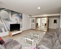 Resale - Villa - Villamartin