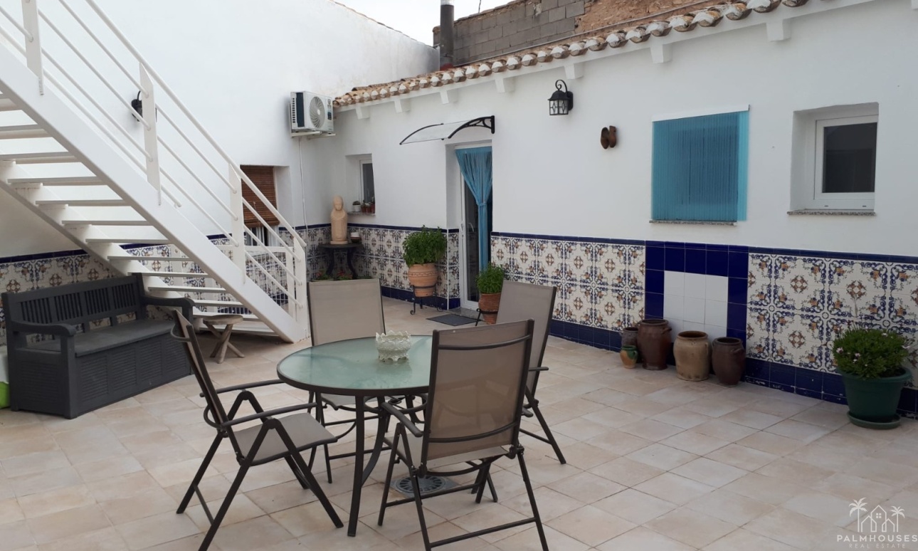 Resale - Villa - Villena - Inland