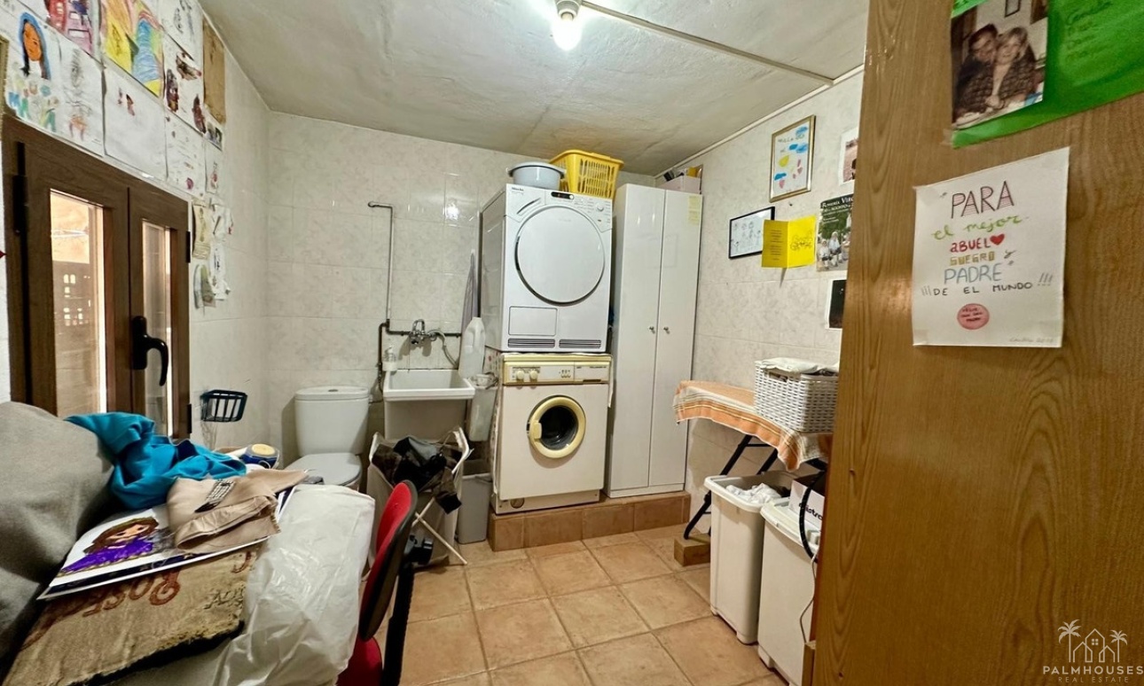 Resale - Villa - Yecla - Yecla Centro