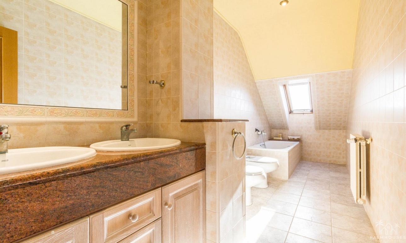 Resale - Villa - Yecla - Yecla Centro
