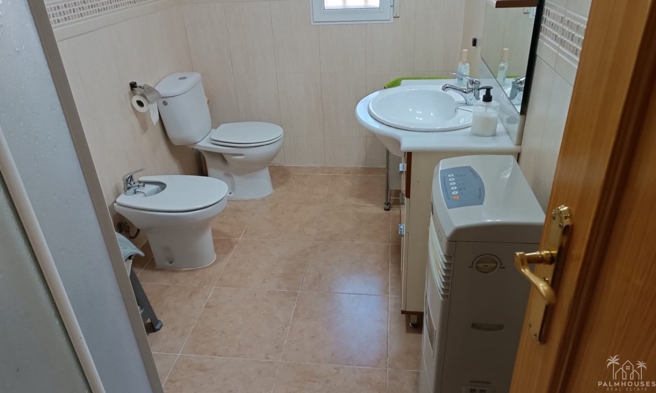 Resale - Villa - Yecla - Yecla Centro