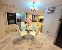 Revente - Apartment - Alicante - Alicante Centro