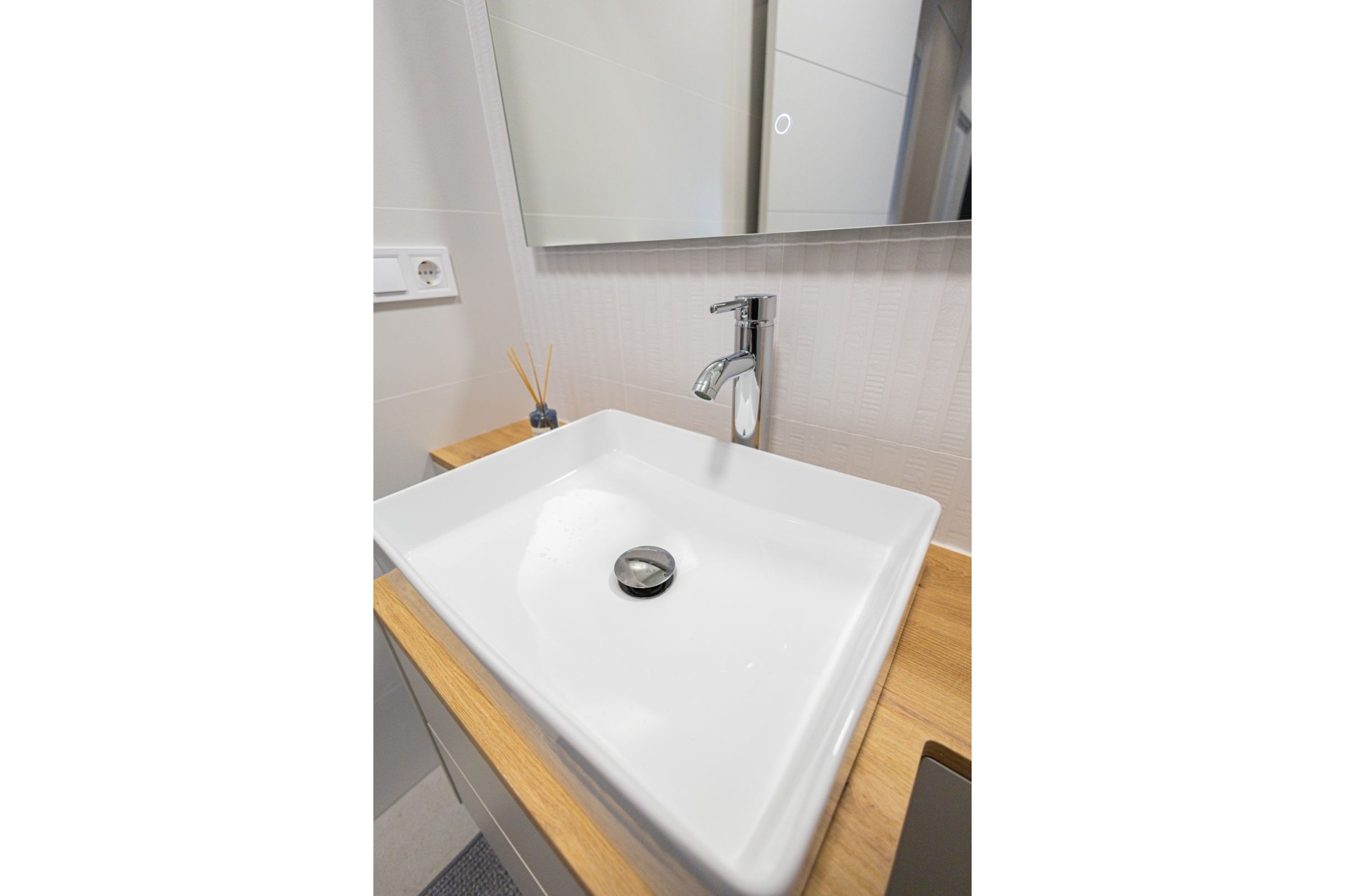 Revente - Apartment - Alicante - Alicante Centro
