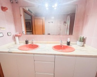 Revente - Apartment - Alicante - Alicante Centro