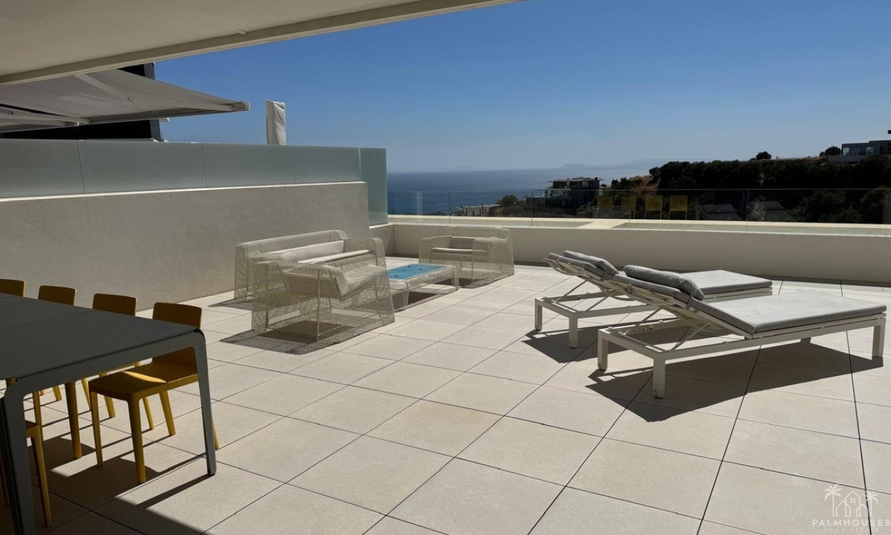 Revente - Apartment - Altos de los Monteros - Inland