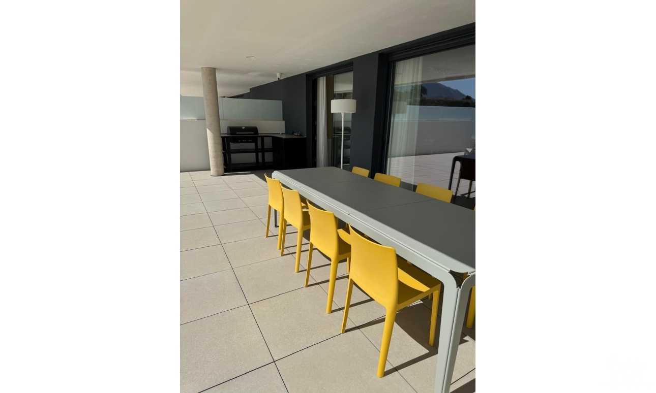 Revente - Apartment - Altos de los Monteros - Inland