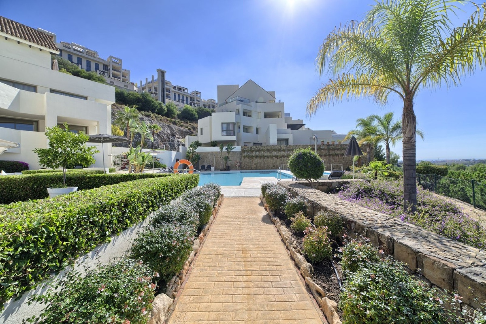 Revente - Apartment - Benahavís - Costa del Sol
