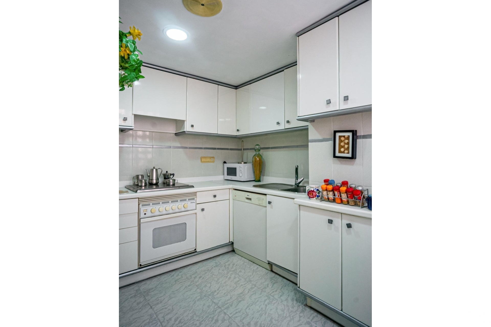 Revente - Apartment - Benidorm - Benidorm Centro