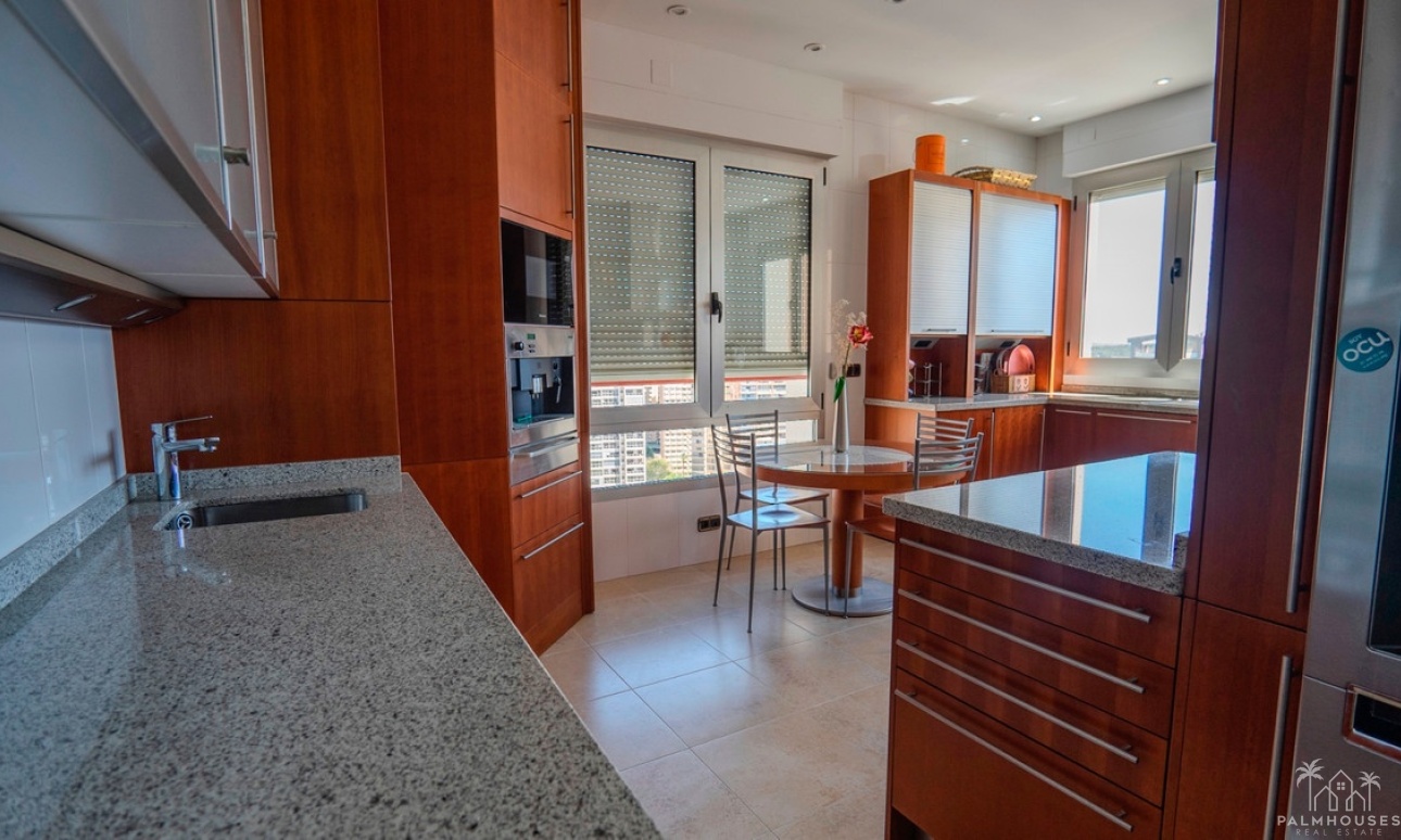 Revente - Apartment - Benidorm - Benidorm Centro