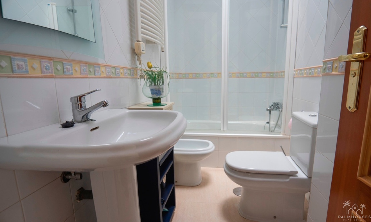 Revente - Apartment - Benidorm - Benidorm Centro