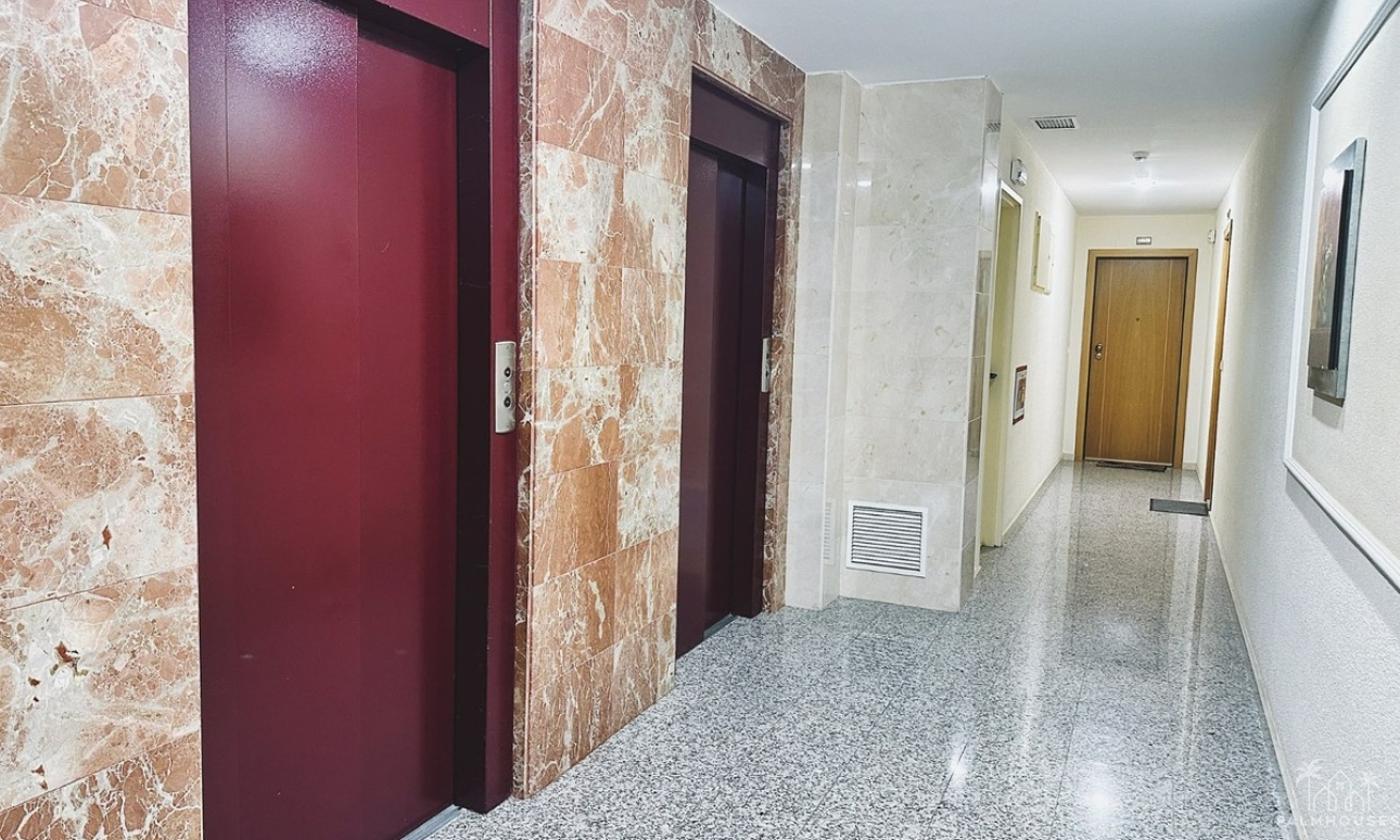Revente - Apartment - Benidorm - Benidorm Centro