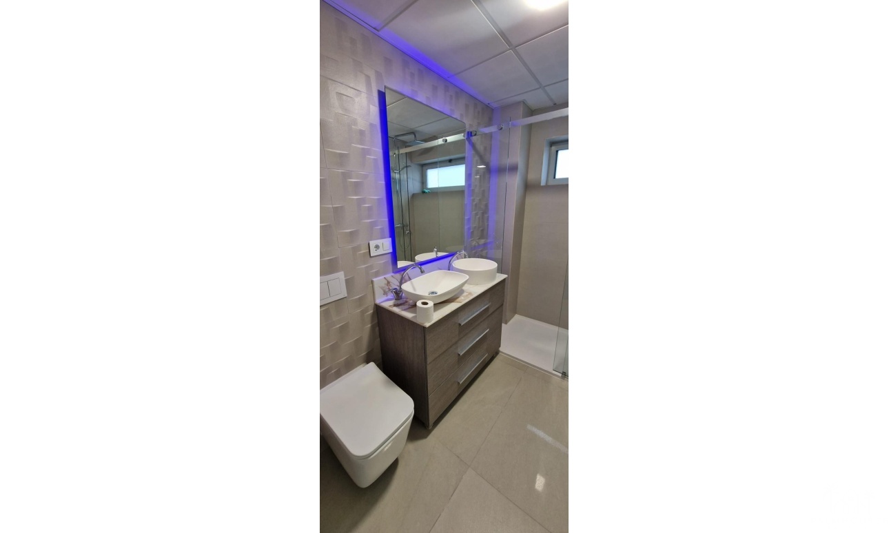 Revente - Apartment - Finestrat