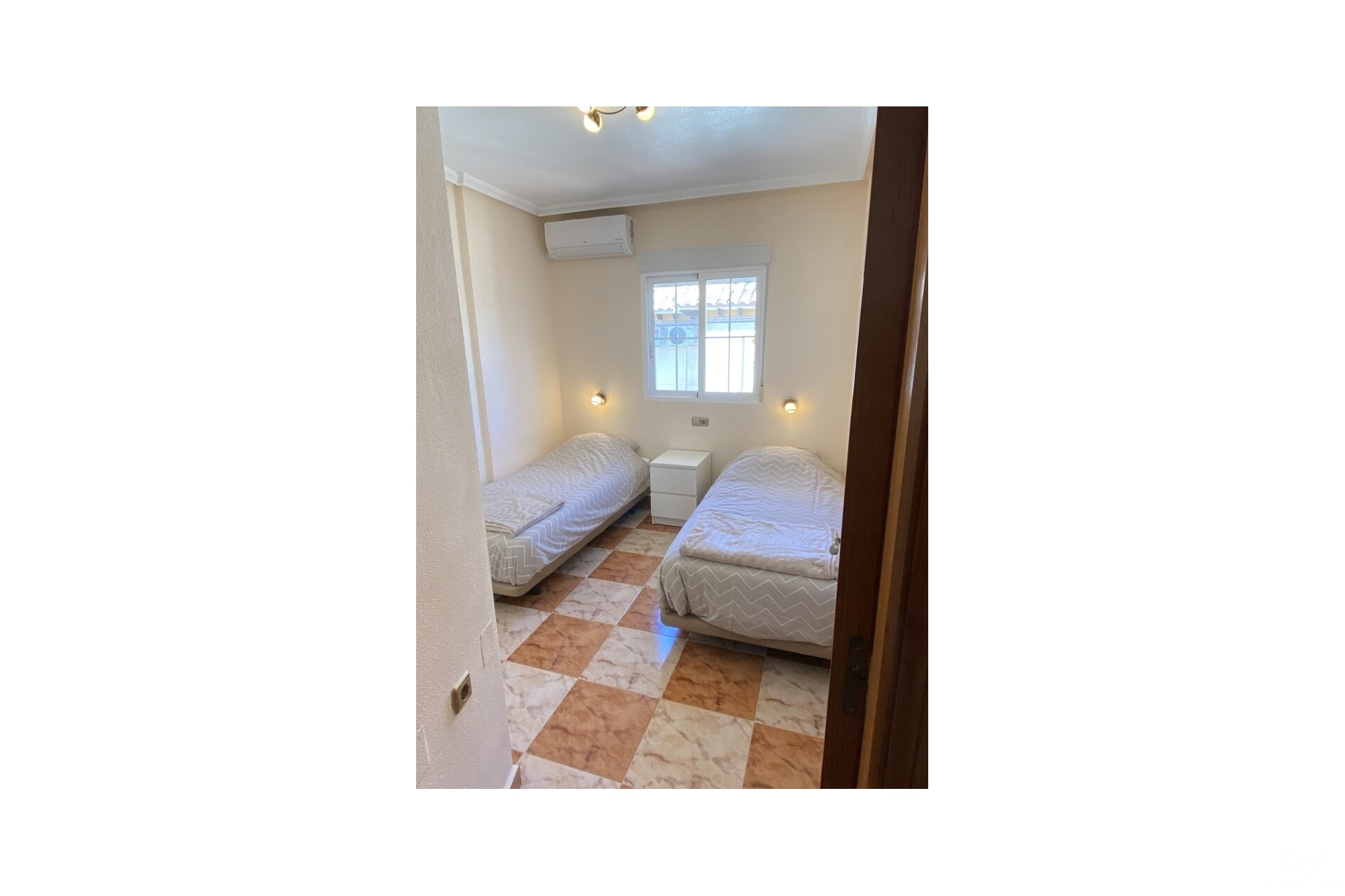 Revente - Apartment - Lomas de Caboroig - Costa Blanca