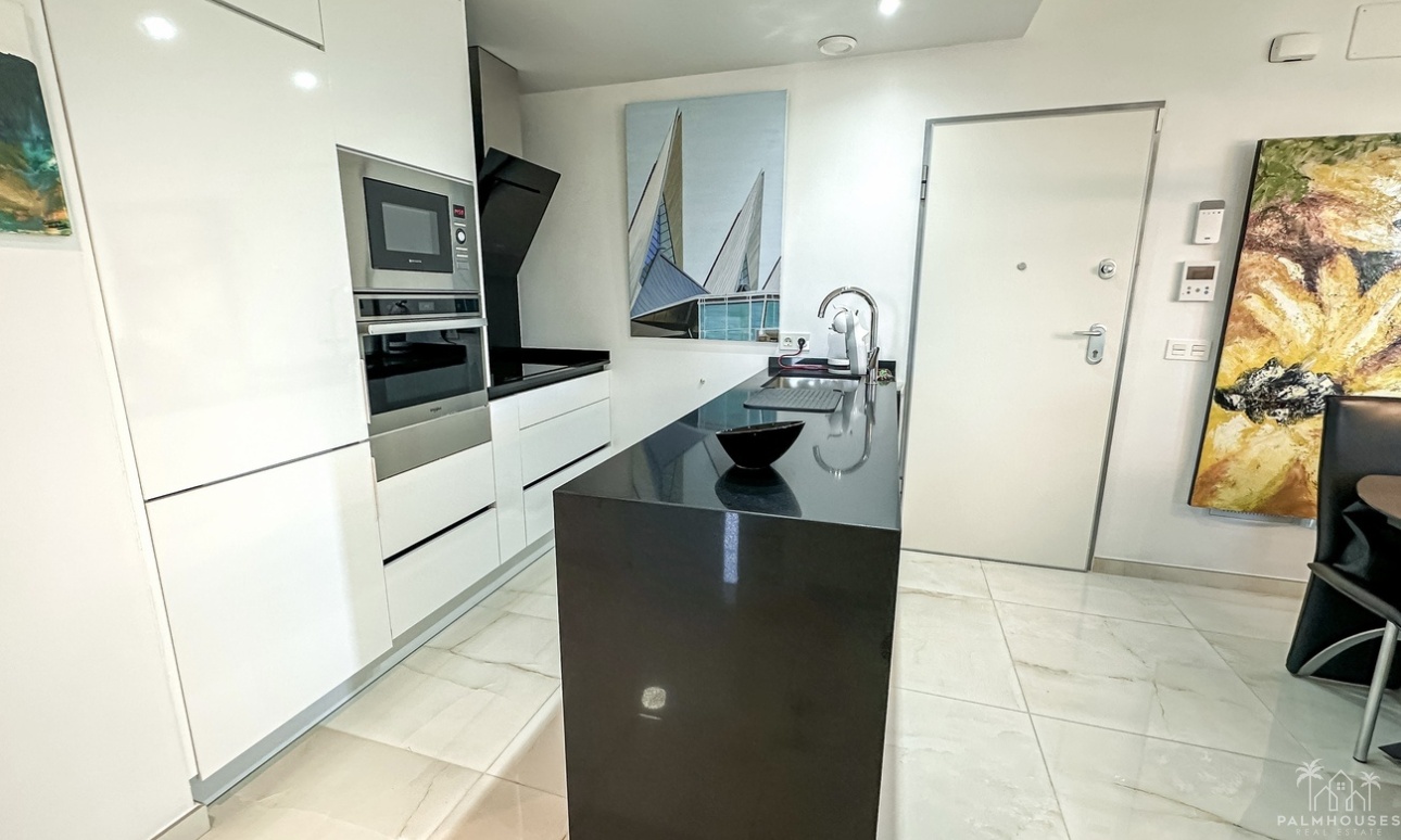 Revente - Apartment - Los Altos - AMANECER