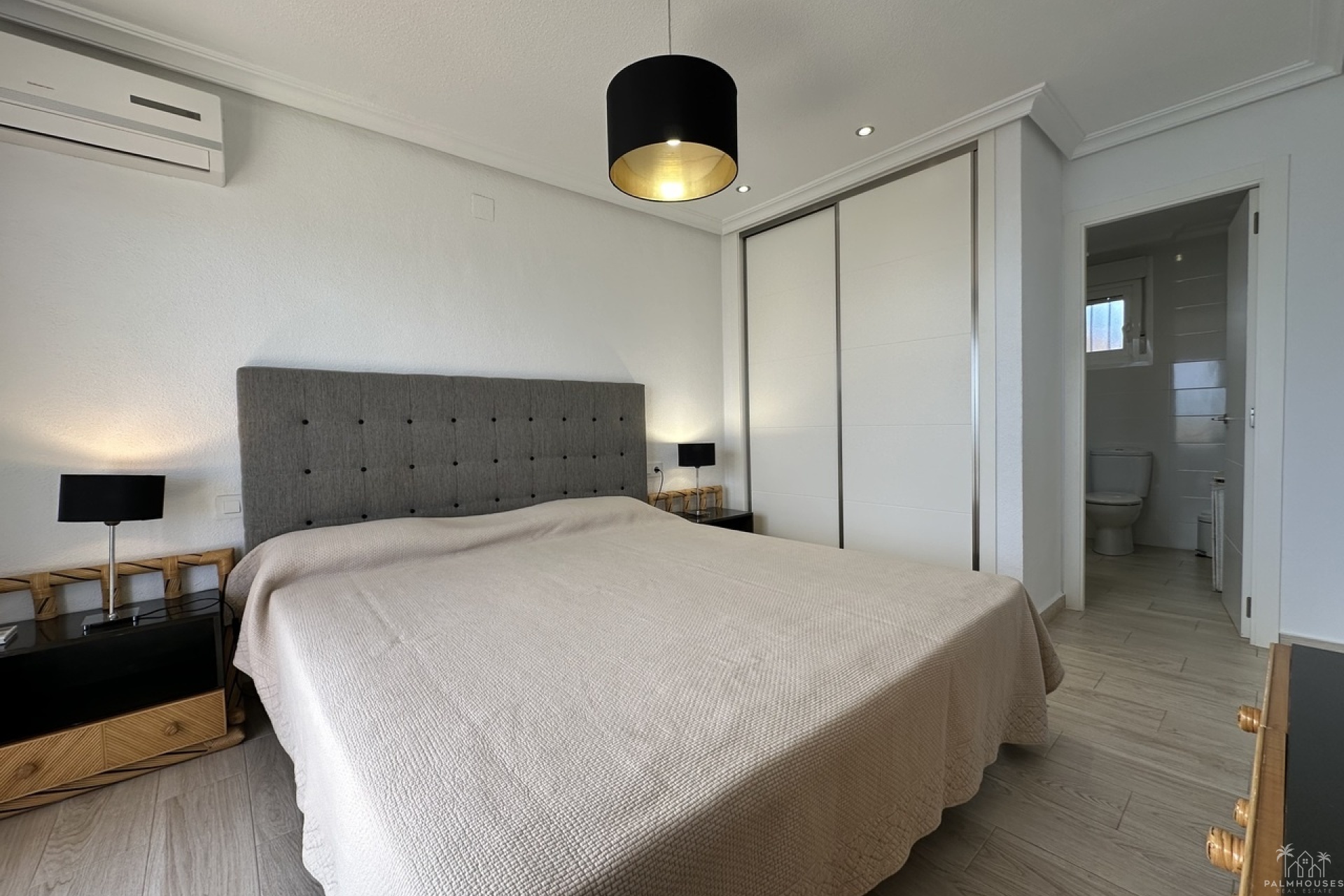 Revente - Apartment - Mil Palmeras - Costa Blanca