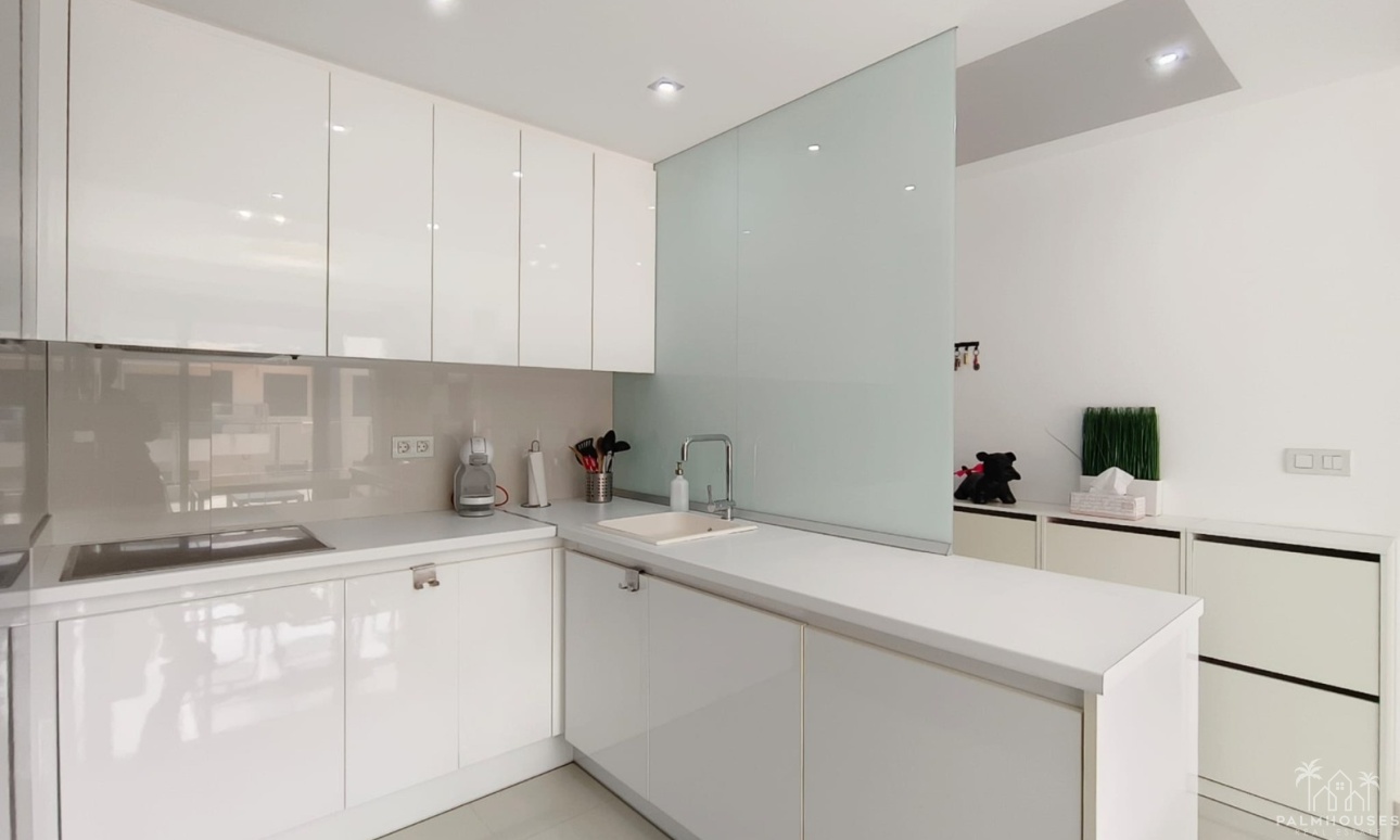 Revente - Apartment - Mil Palmeras
