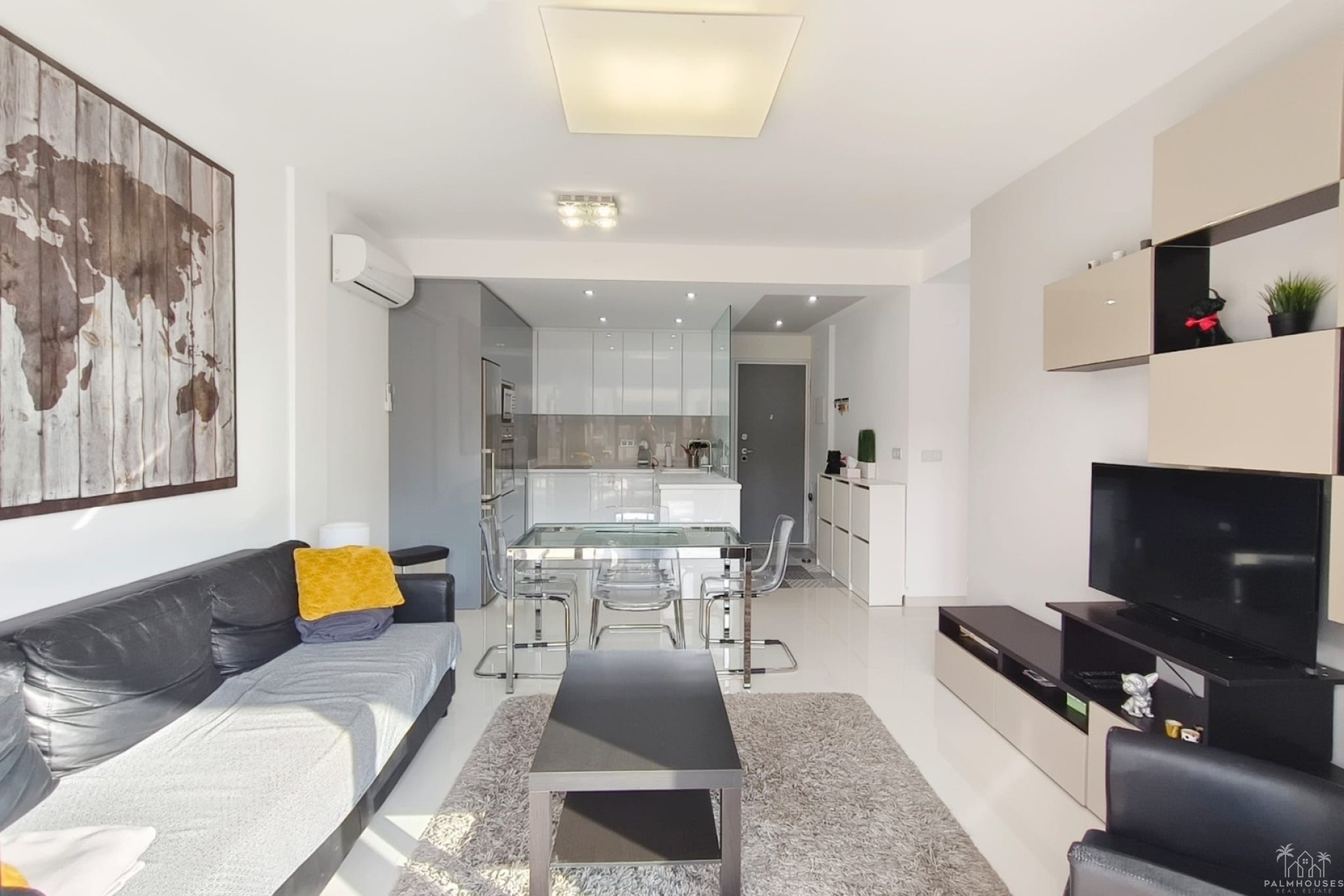 Revente - Apartment - Mil Palmeras