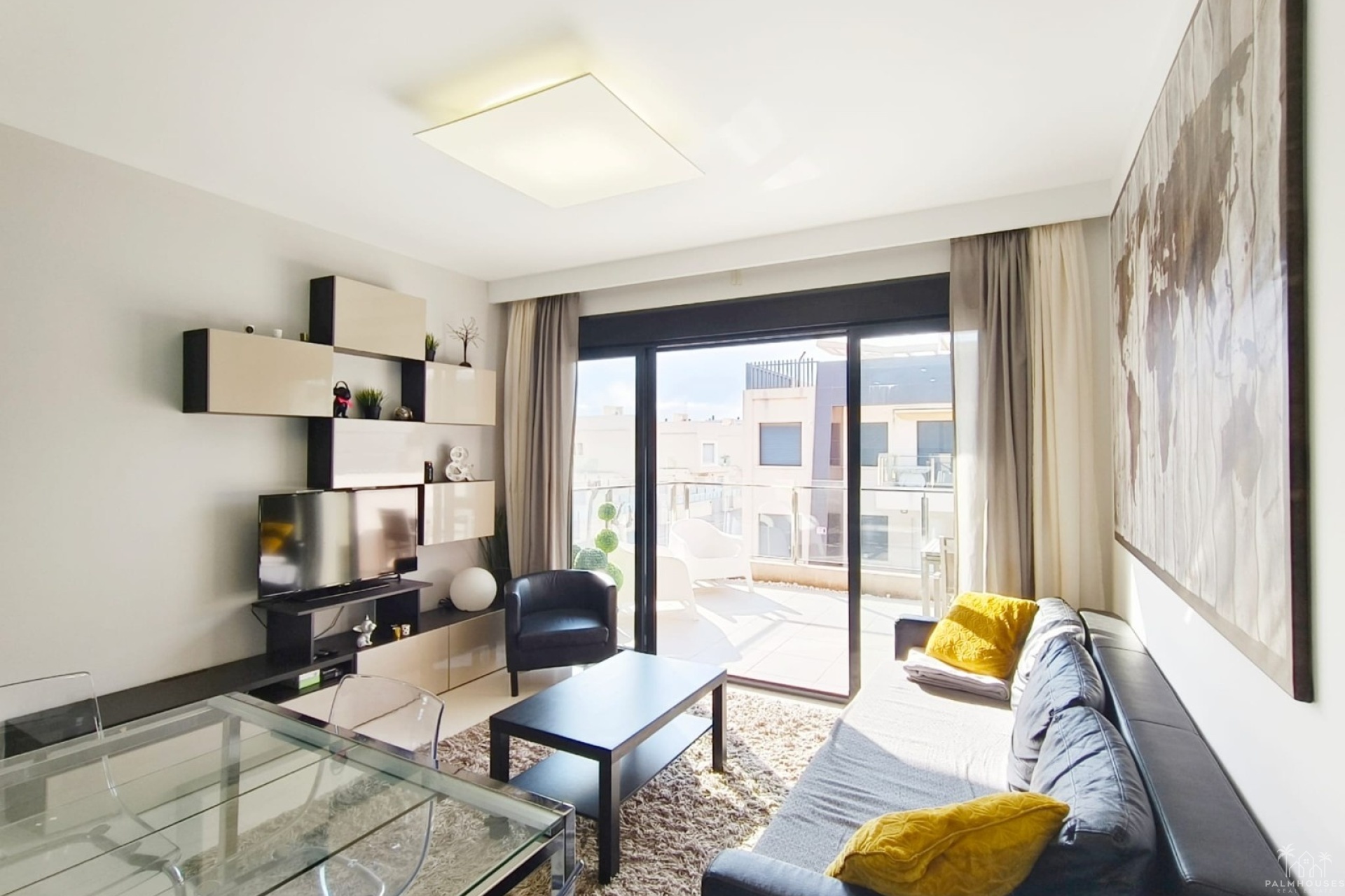Revente - Apartment - Mil Palmeras
