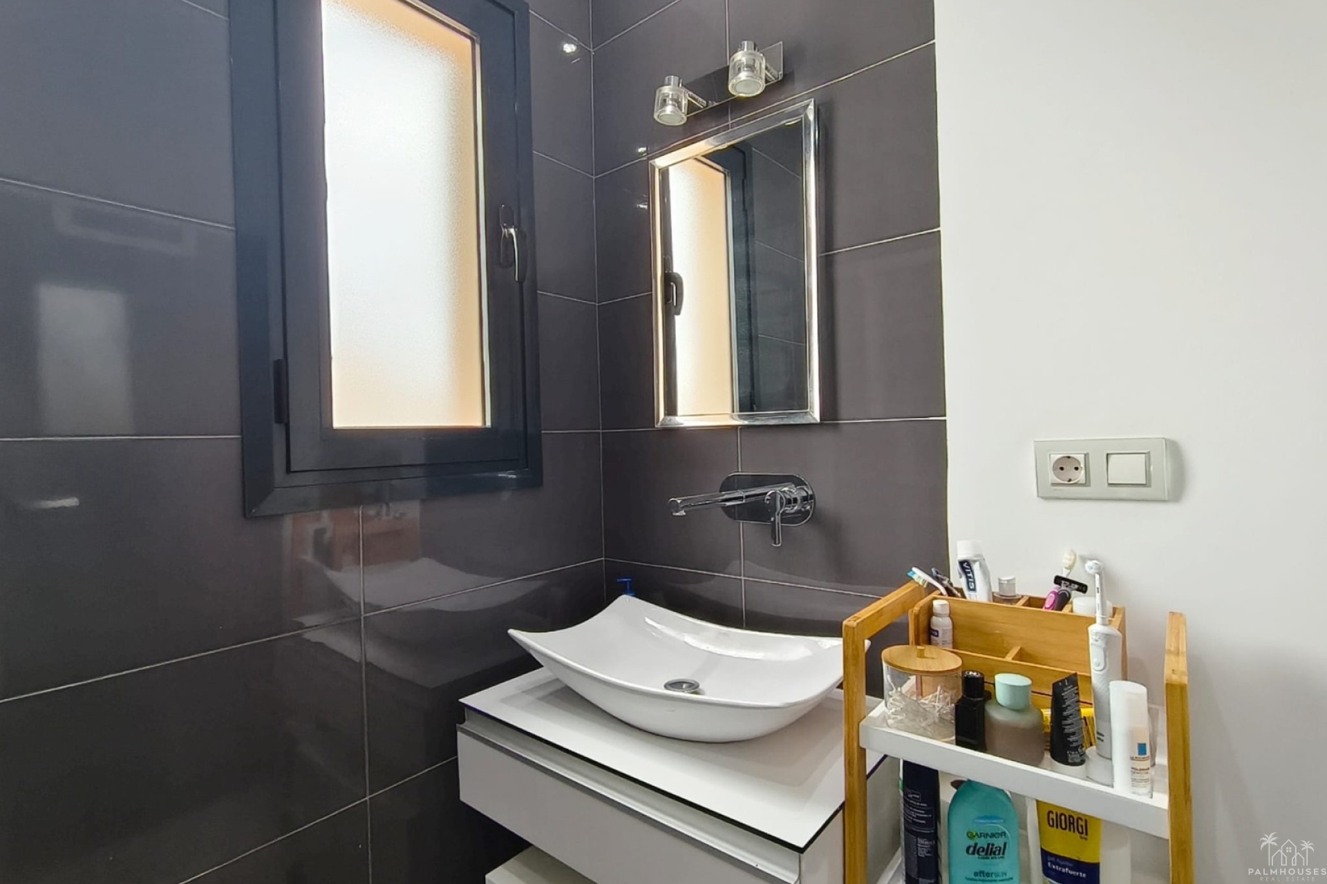 Revente - Apartment - Mil Palmeras