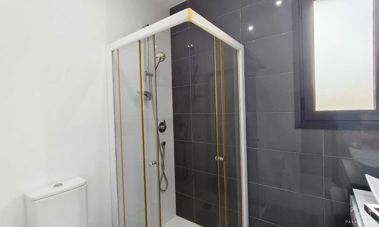 Revente - Apartment - Mil Palmeras