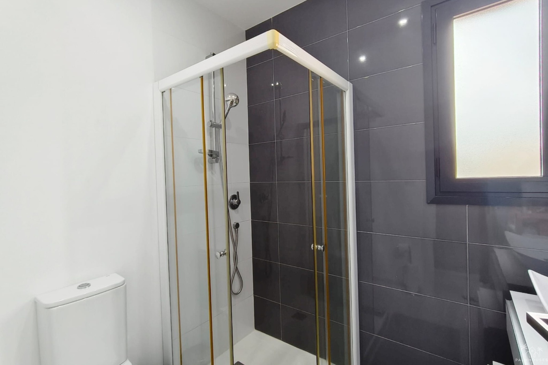 Revente - Apartment - Mil Palmeras