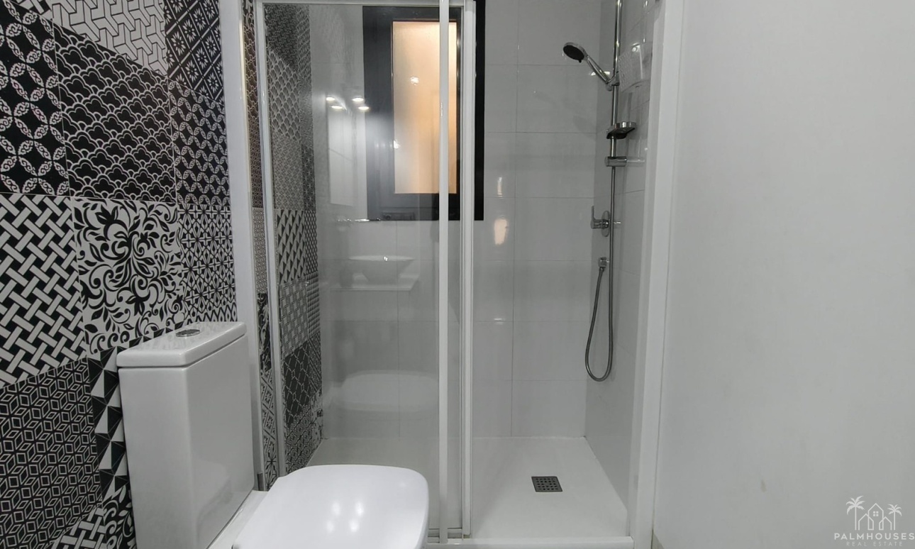 Revente - Apartment - Mil Palmeras
