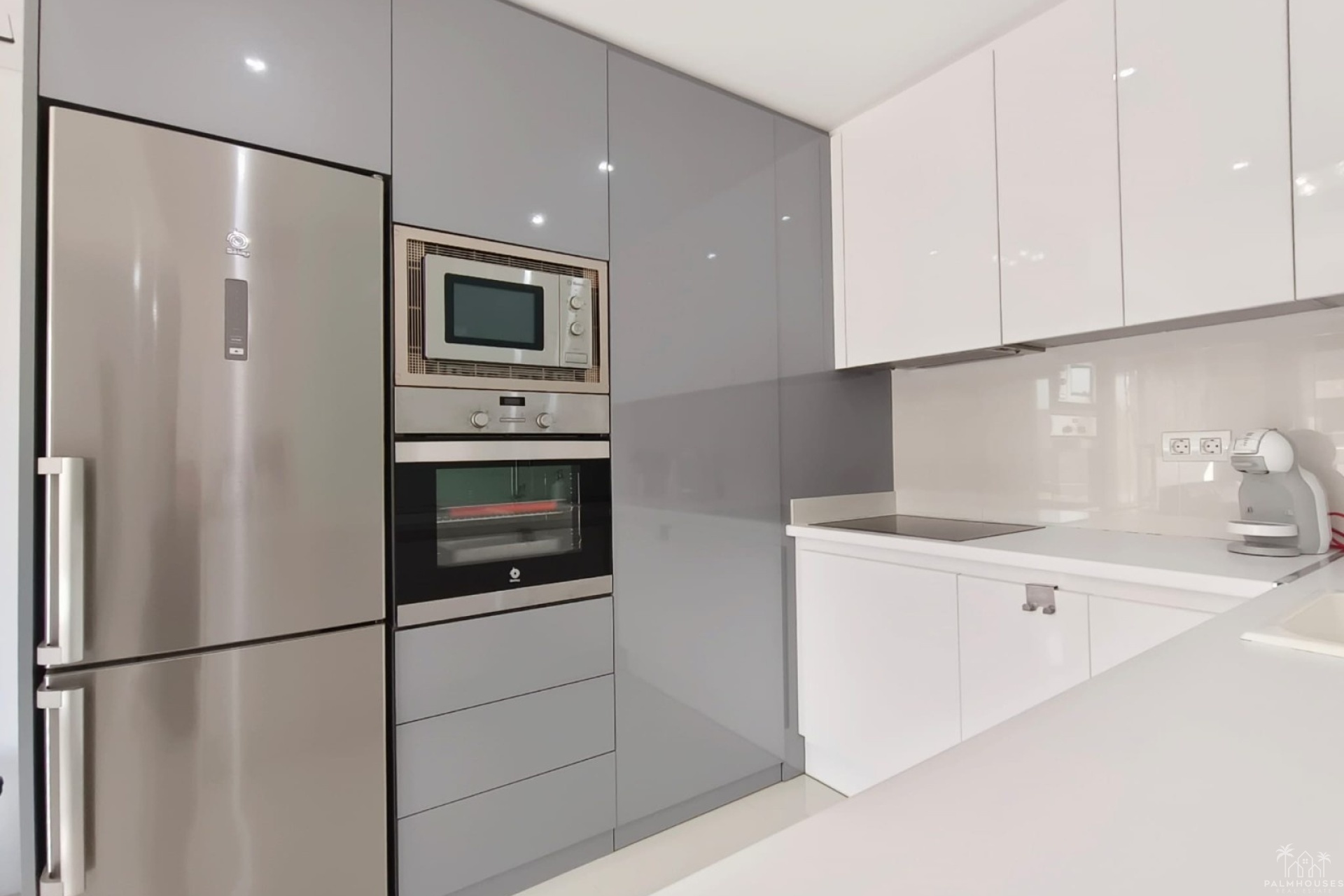 Revente - Apartment - Mil Palmeras