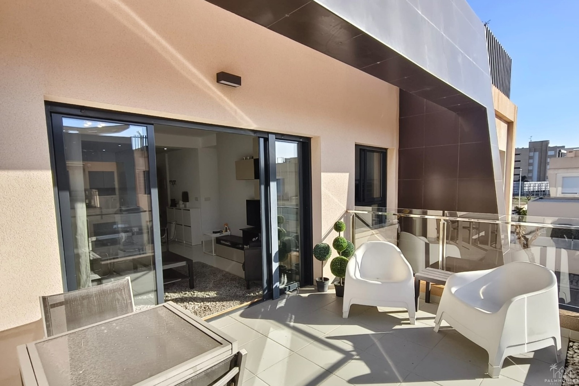 Revente - Apartment - Mil Palmeras