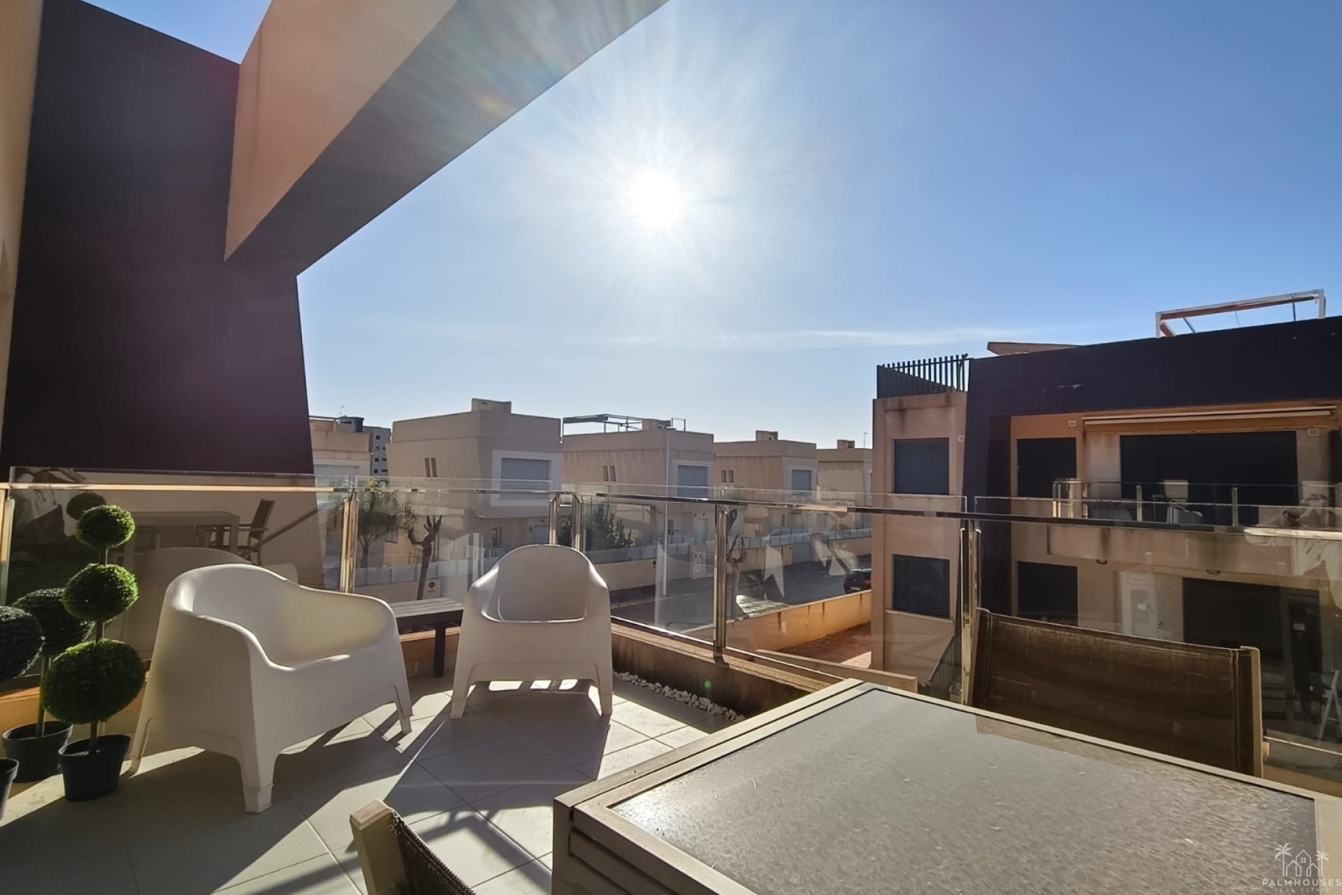 Revente - Apartment - Mil Palmeras