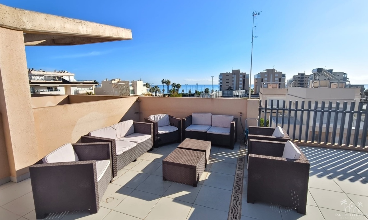 Revente - Apartment - Mil Palmeras