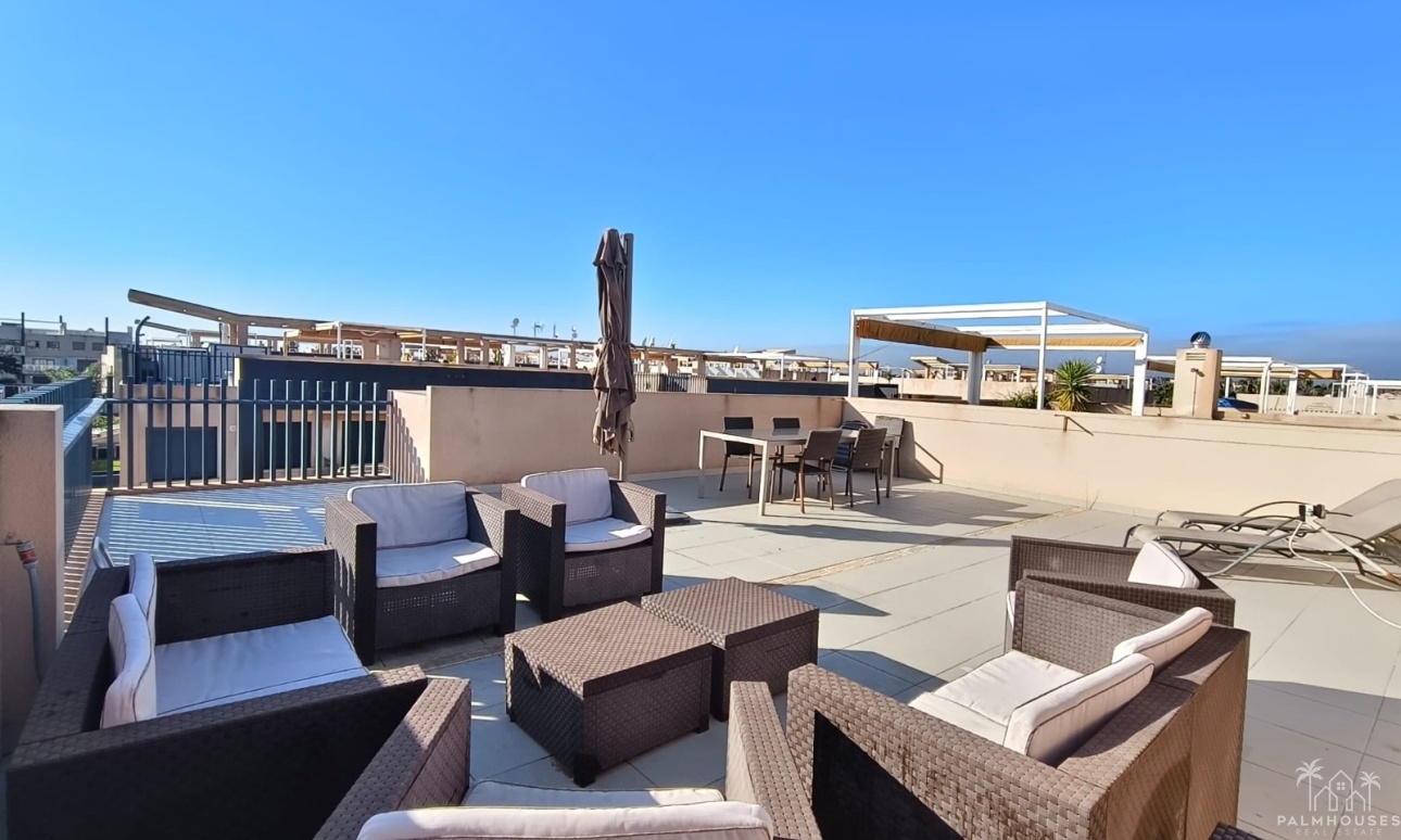 Revente - Apartment - Mil Palmeras