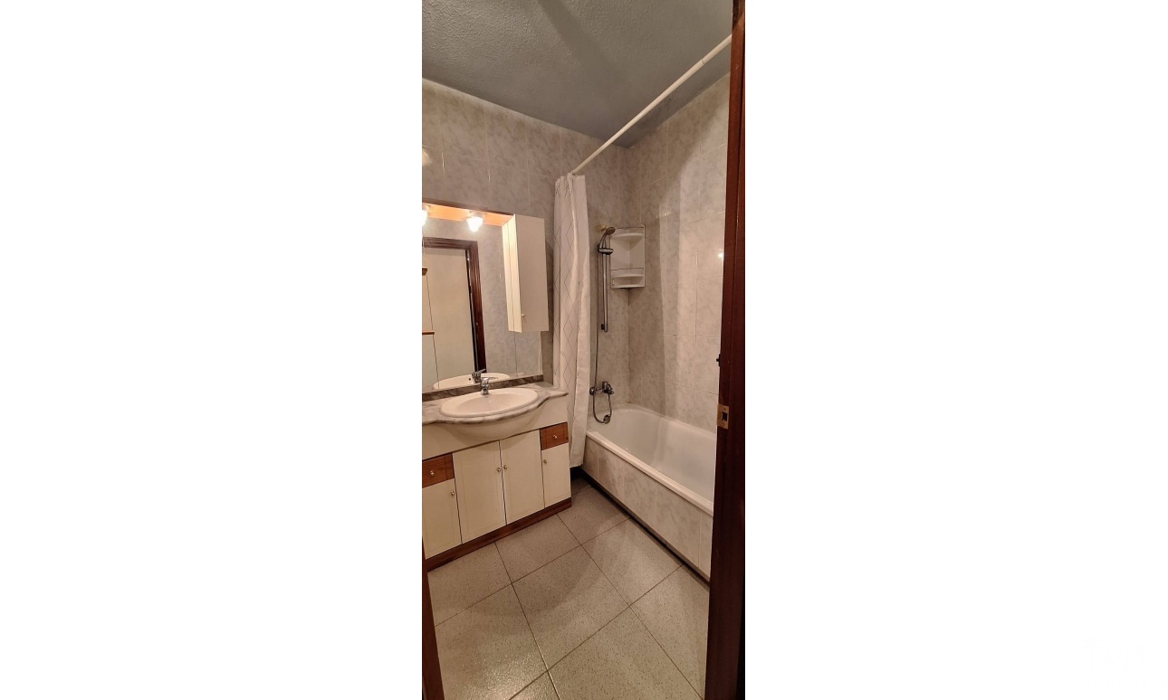 Revente - Apartment - Murcia - San Benito-patiño