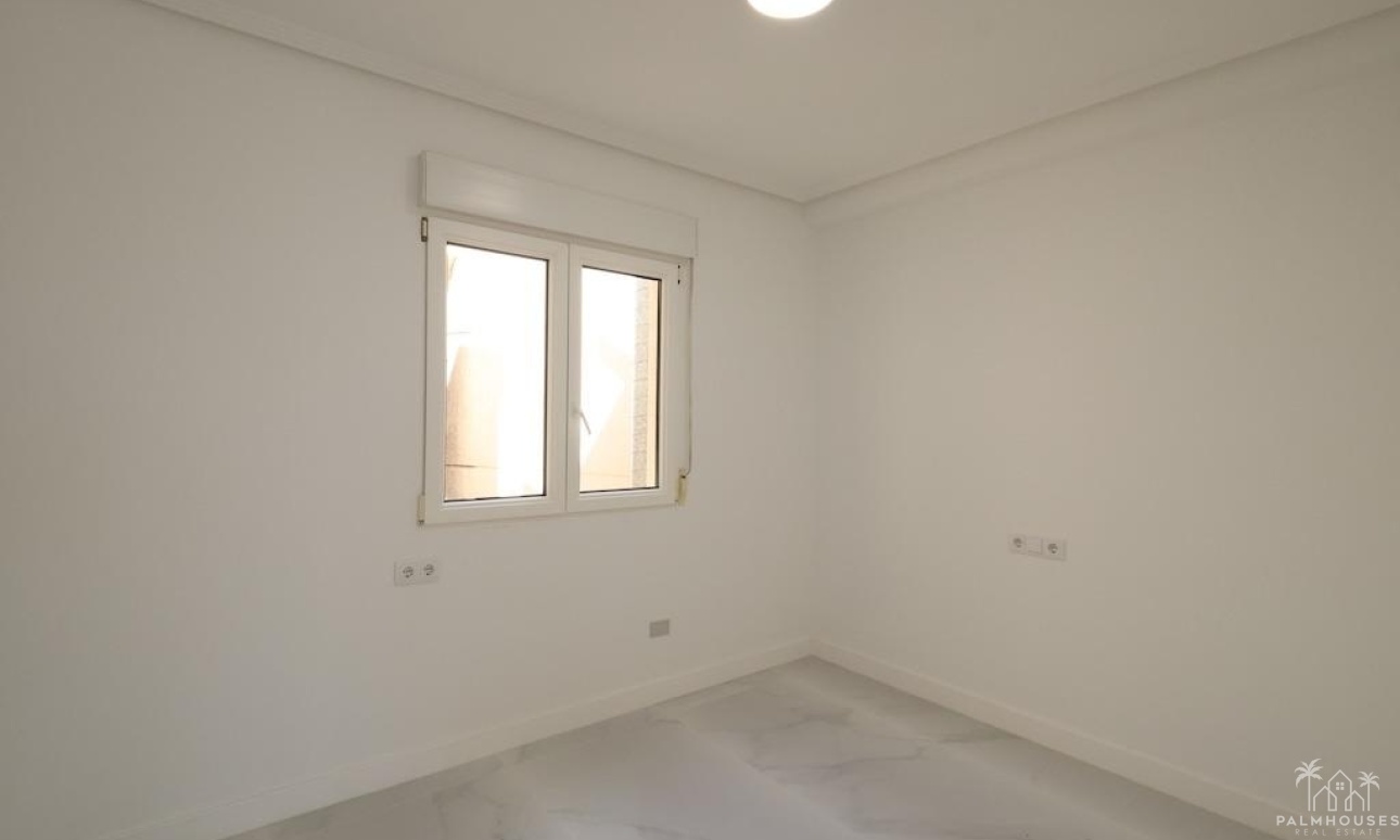 Revente - Apartment - Orihuela Costa - Costa Blanca