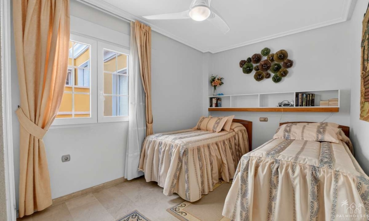Revente - Apartment - Orihuela Costa - Costa Blanca