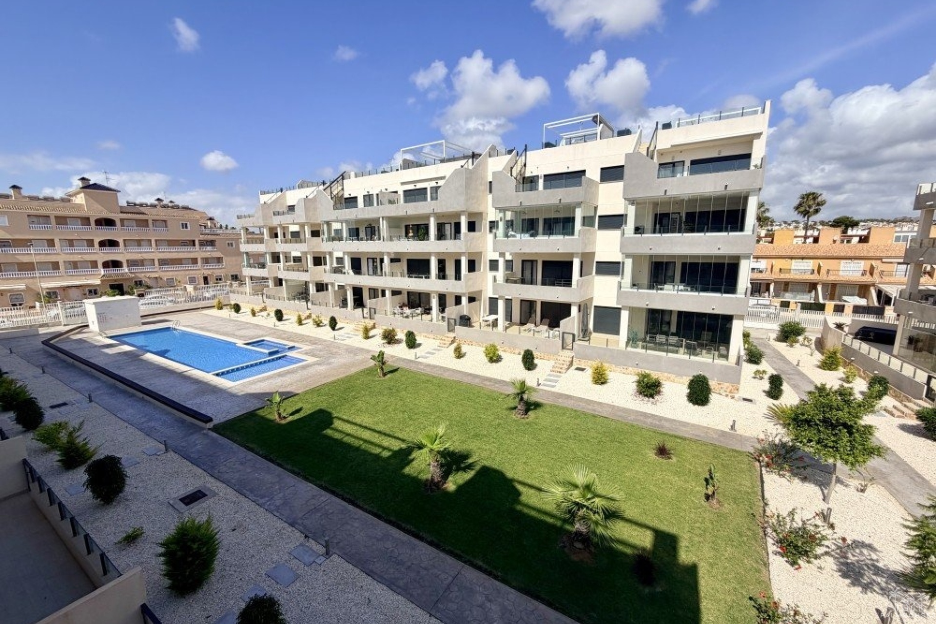 Revente - Apartment - Orihuela Costa - Costa Blanca
