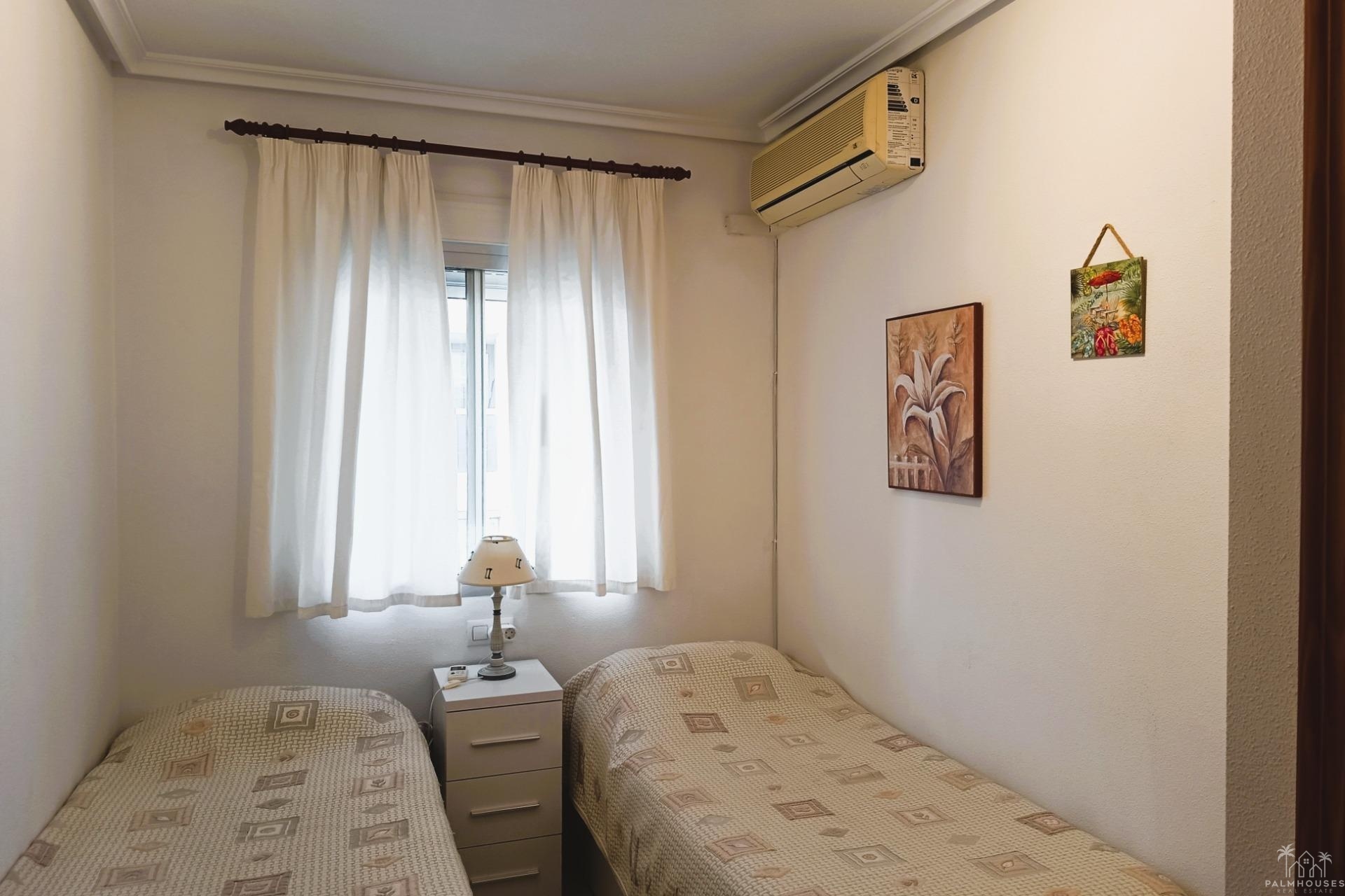 Revente - Apartment - Orihuela Costa - Costa Blanca