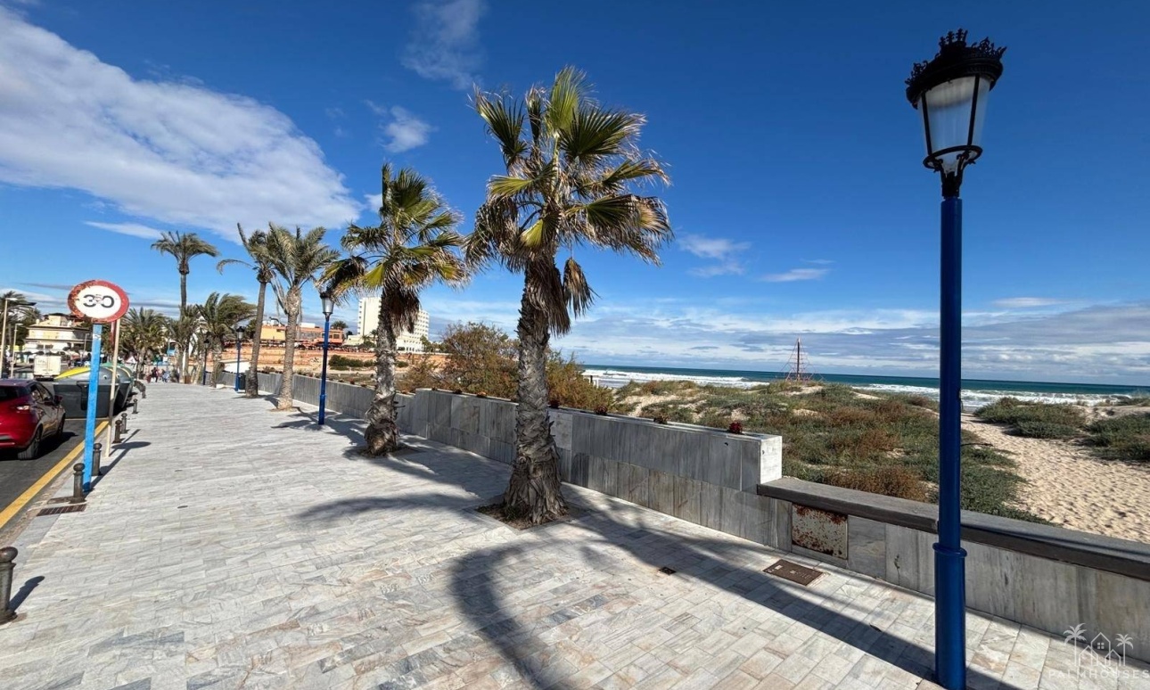 Revente - Apartment - Orihuela Costa - La Regia