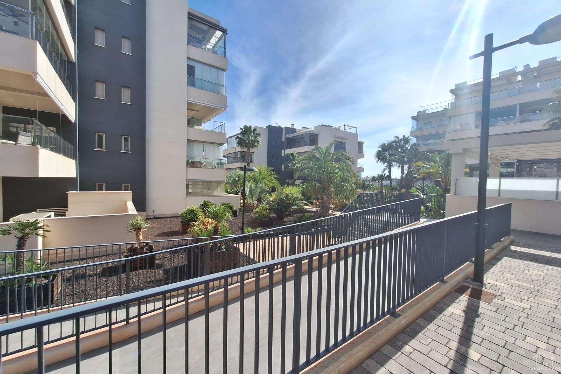 Revente - Apartment - Orihuela Costa - Los Dolses