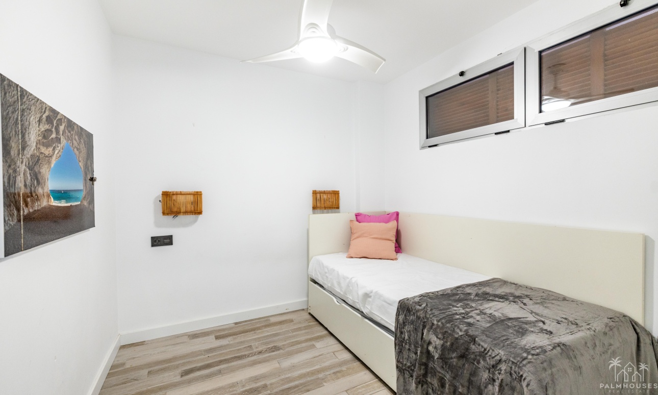 Revente - Apartment - Orihuela Costa - Punta Prima