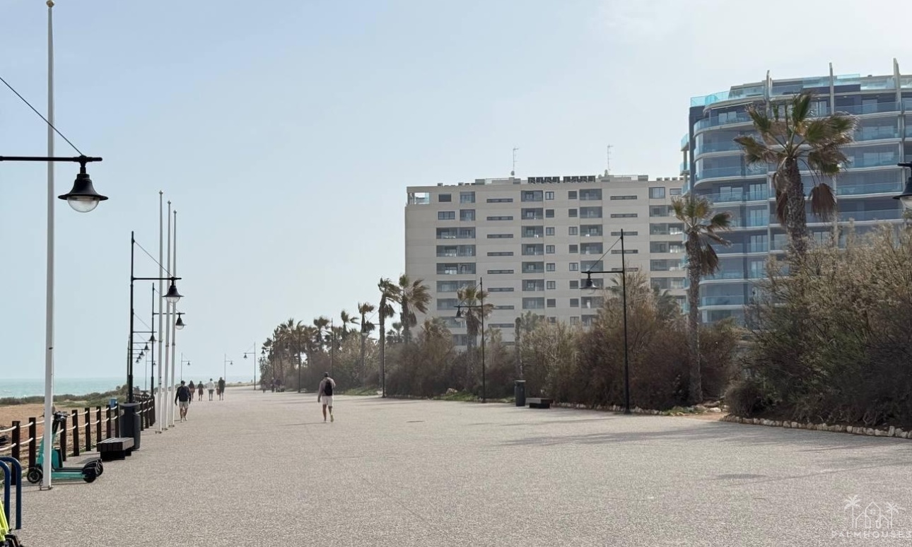 Revente - Apartment - Orihuela Costa - Punta Prima