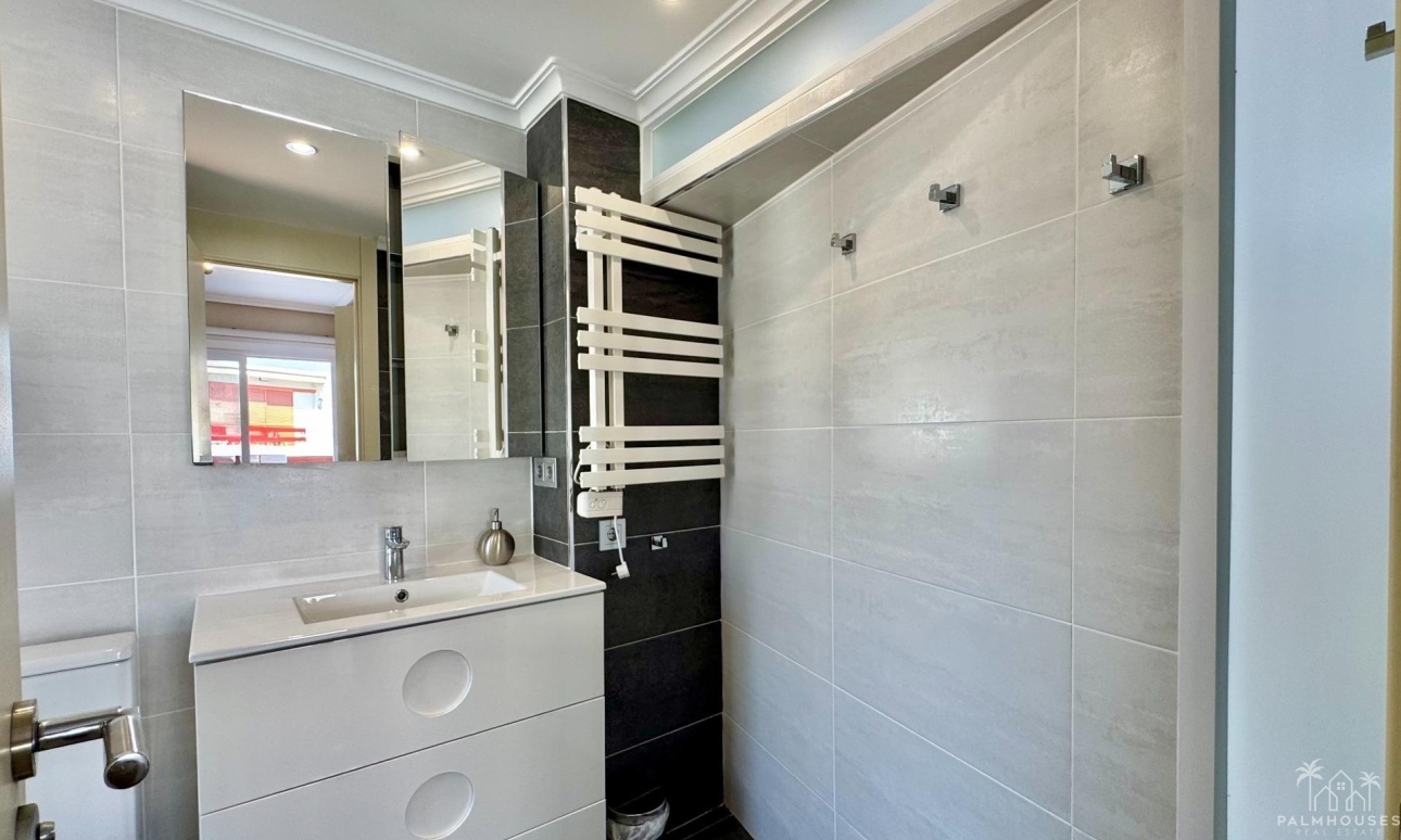 Revente - Apartment - Orihuela Costa - Punta Prima