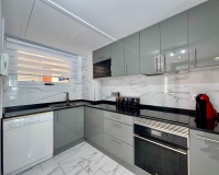 Revente - Apartment - Orihuela Costa - Punta Prima