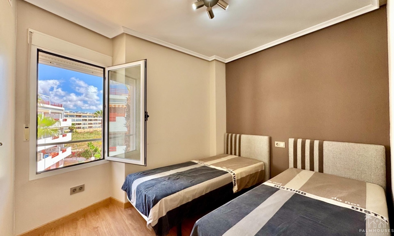 Revente - Apartment - Orihuela Costa - Punta Prima